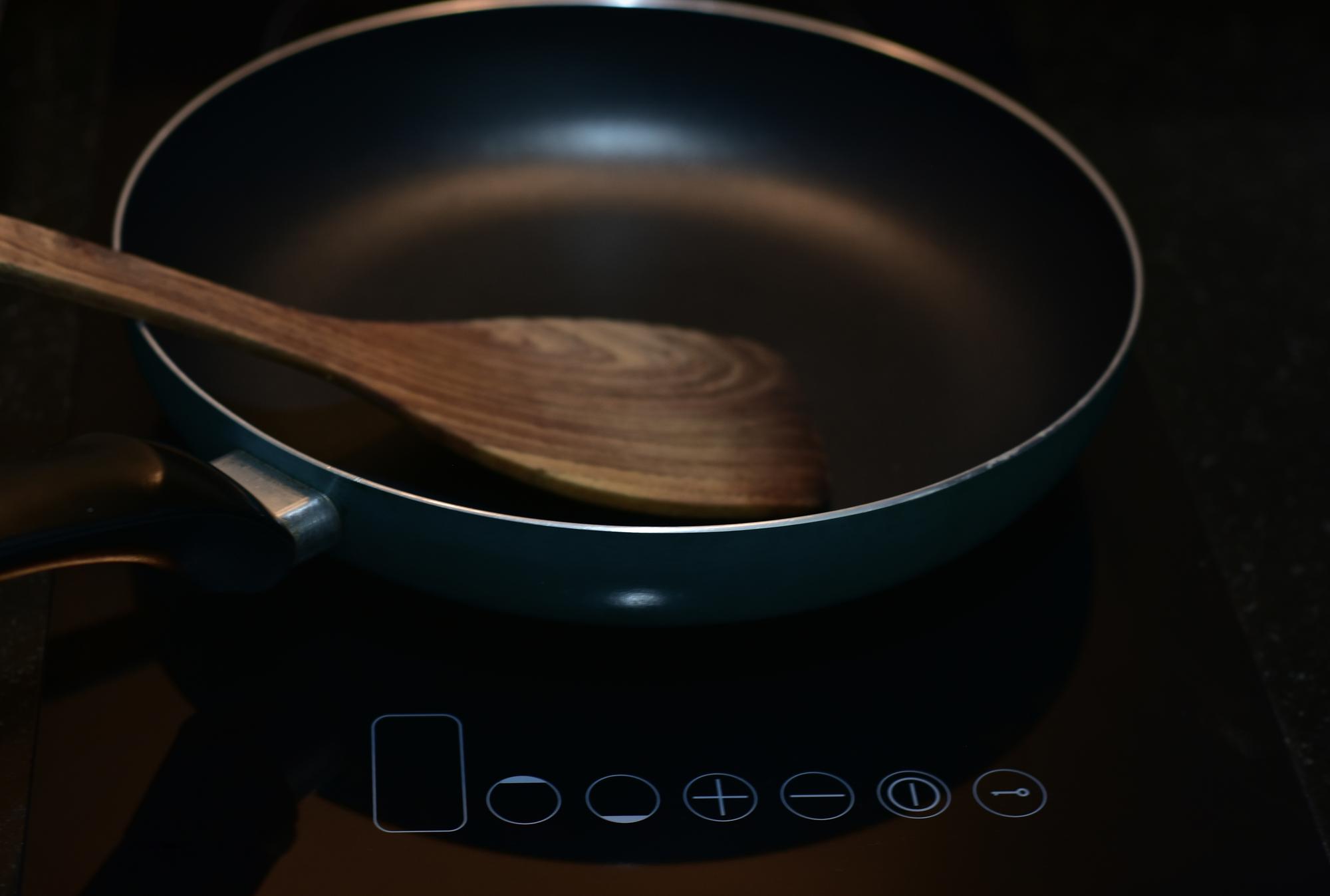 Partner: premium cookware brand